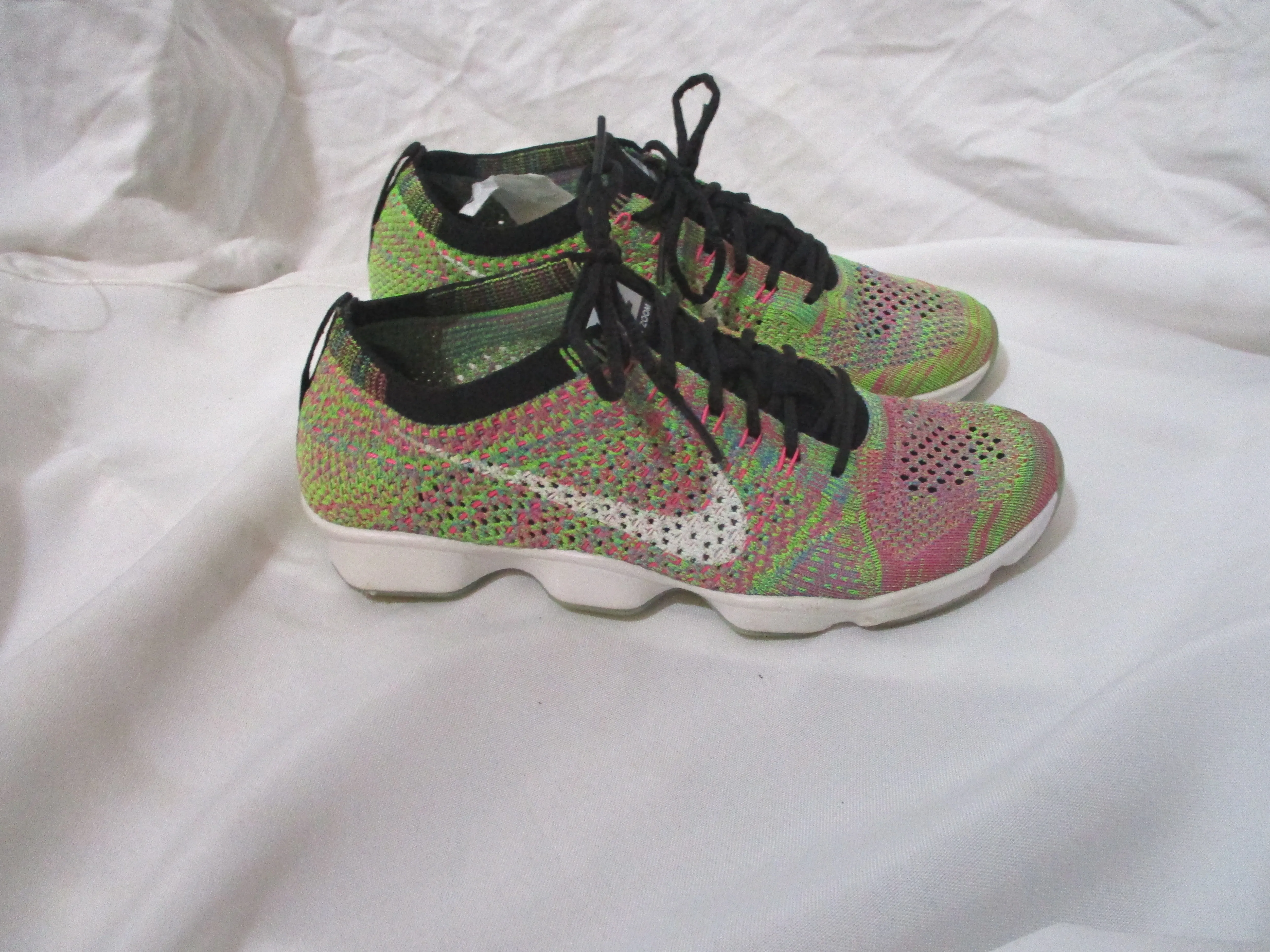 EUC NIKE ZOOM FLYKNIT Sneaker Running Trainer SHOE 6.5 698616-002 Agility