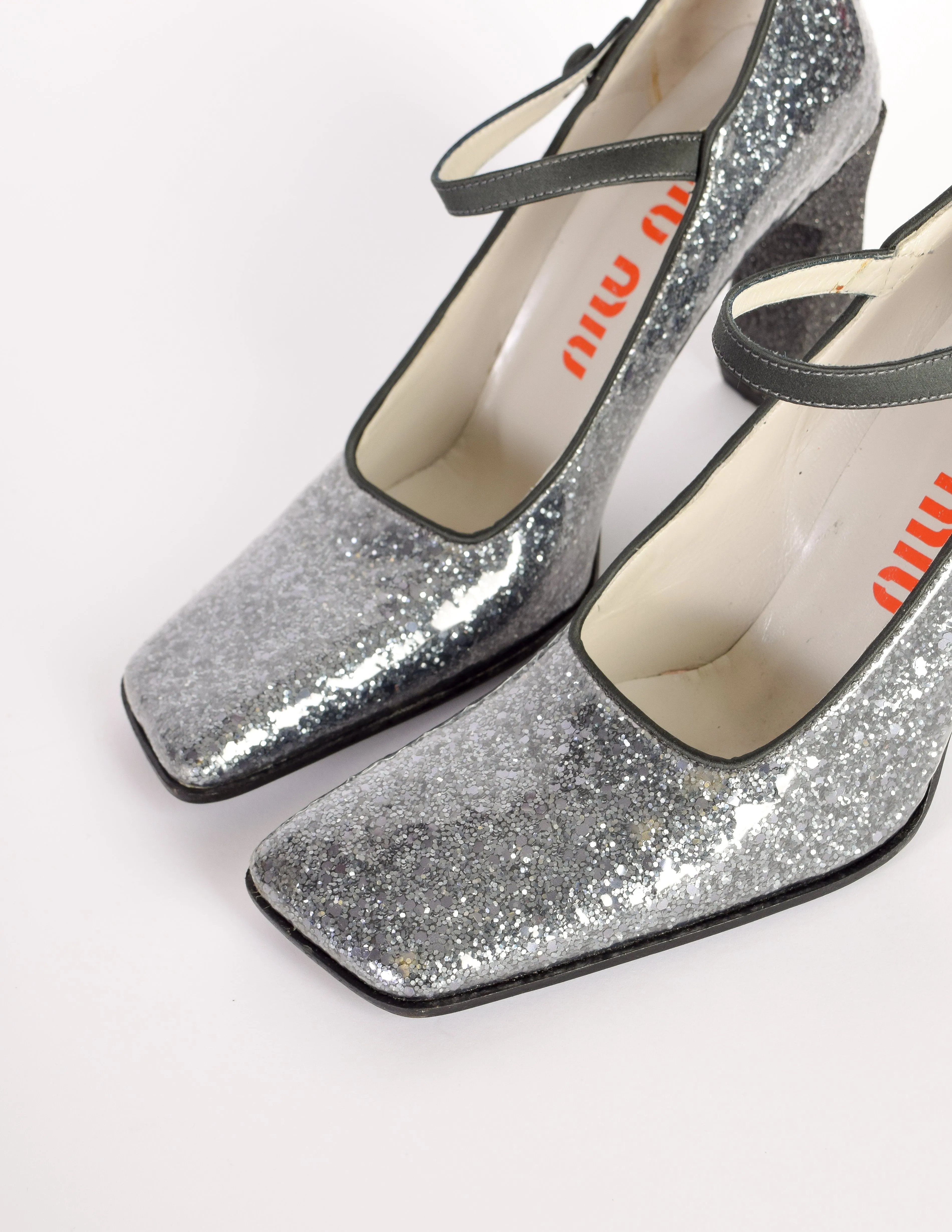 Miu Miu Vintage 1998 Grey Silver Glitter Patent Leather Mary Jane Heels Shoes