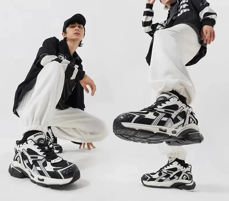 Panda Sneaker